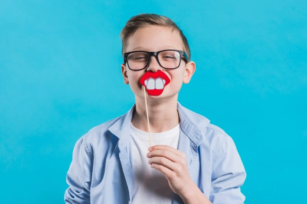 dil dudak bağı tedavisi antalya - çocuk diş hekimi dr behiye bolgül - frenectomy